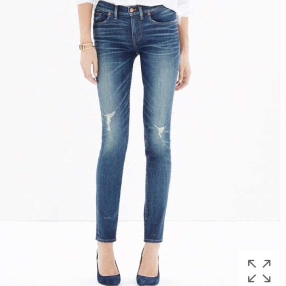 • Madewell • Skinny Skinny Jeans Knee-Rip Edition